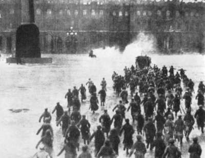 Útok na Zimní palác 7. listopadu 1917